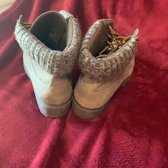 London Rag Boots - Picture 3 of 12